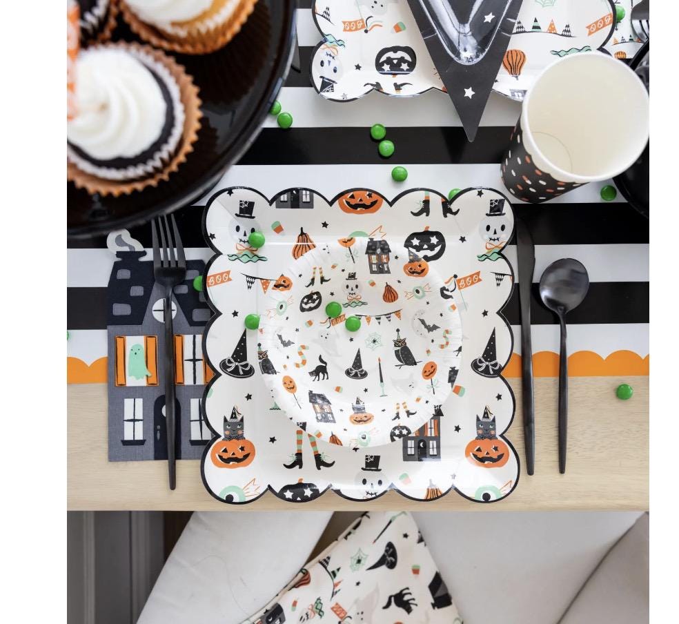Haunted House Halloween Napkins 24ct - Stesha Party