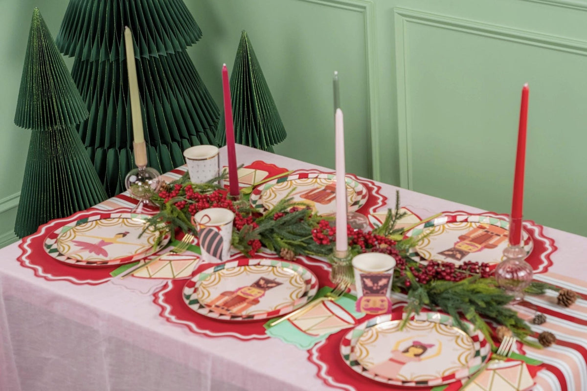 Holiday Harlequin Paper Plates 8ct - Stesha Party