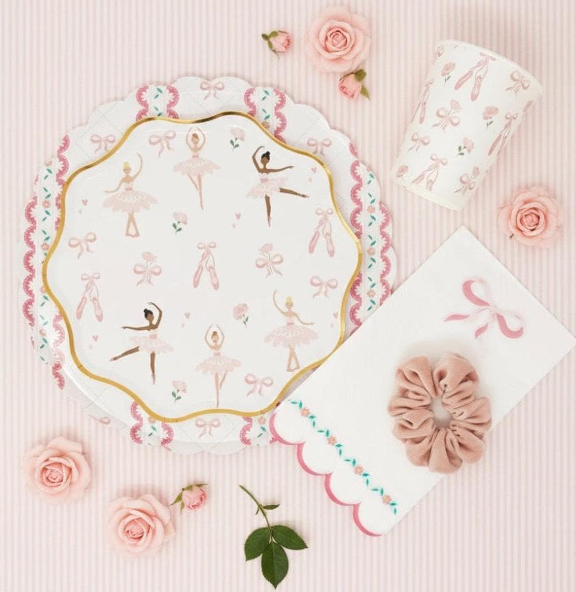 Pink Bow Party Napkins, Coquette Birthday Napkins, Princess Party Supplies, Tea Party Decorations, Floral Scalloped Napkins, 16 Count