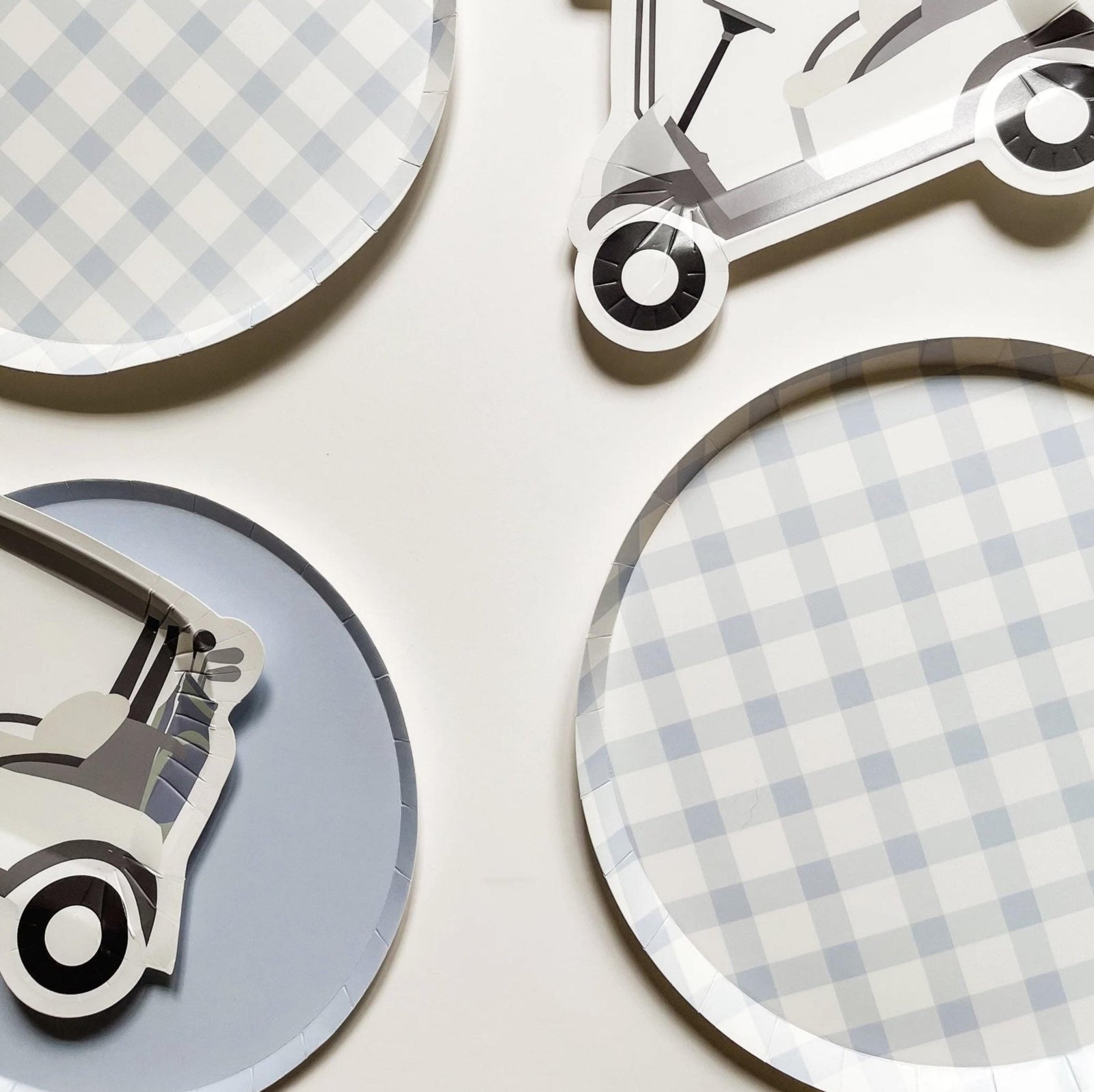 Light Blue Paper Plates 12ct - Stesha Party