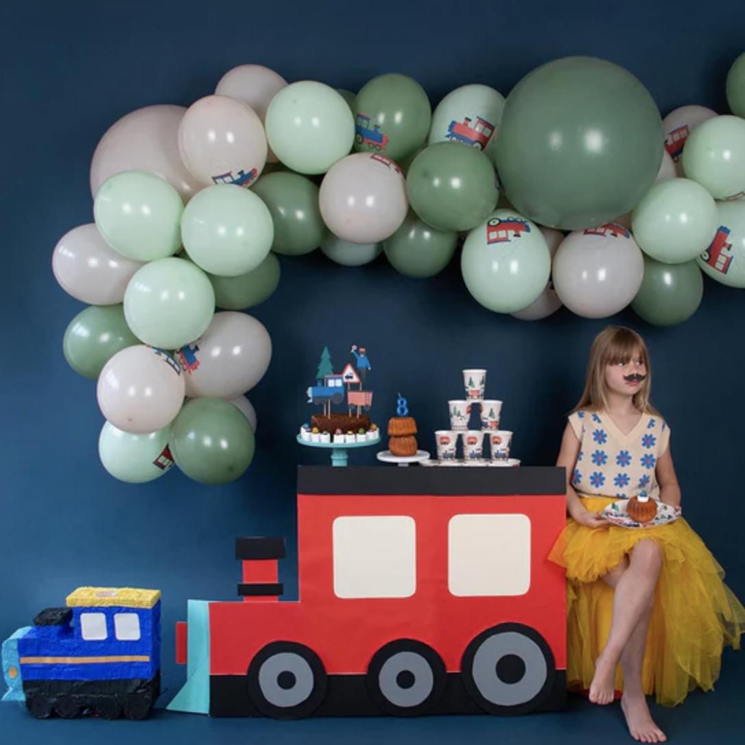 Locomotive Party Plates 8ct - Stesha Party