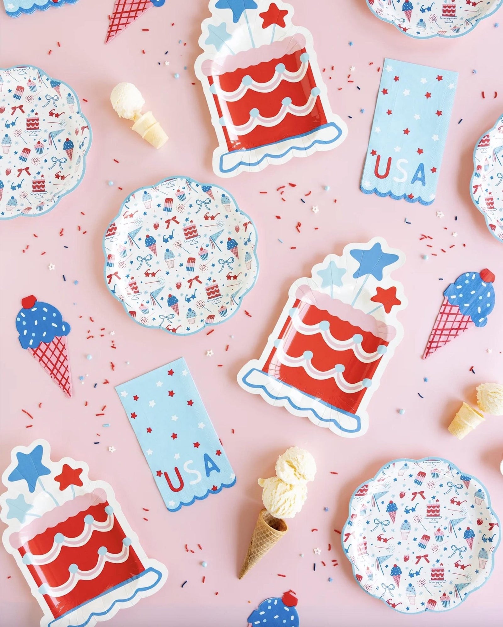 Patriotic Cake Shaped Plates 8ct - Stesha Party