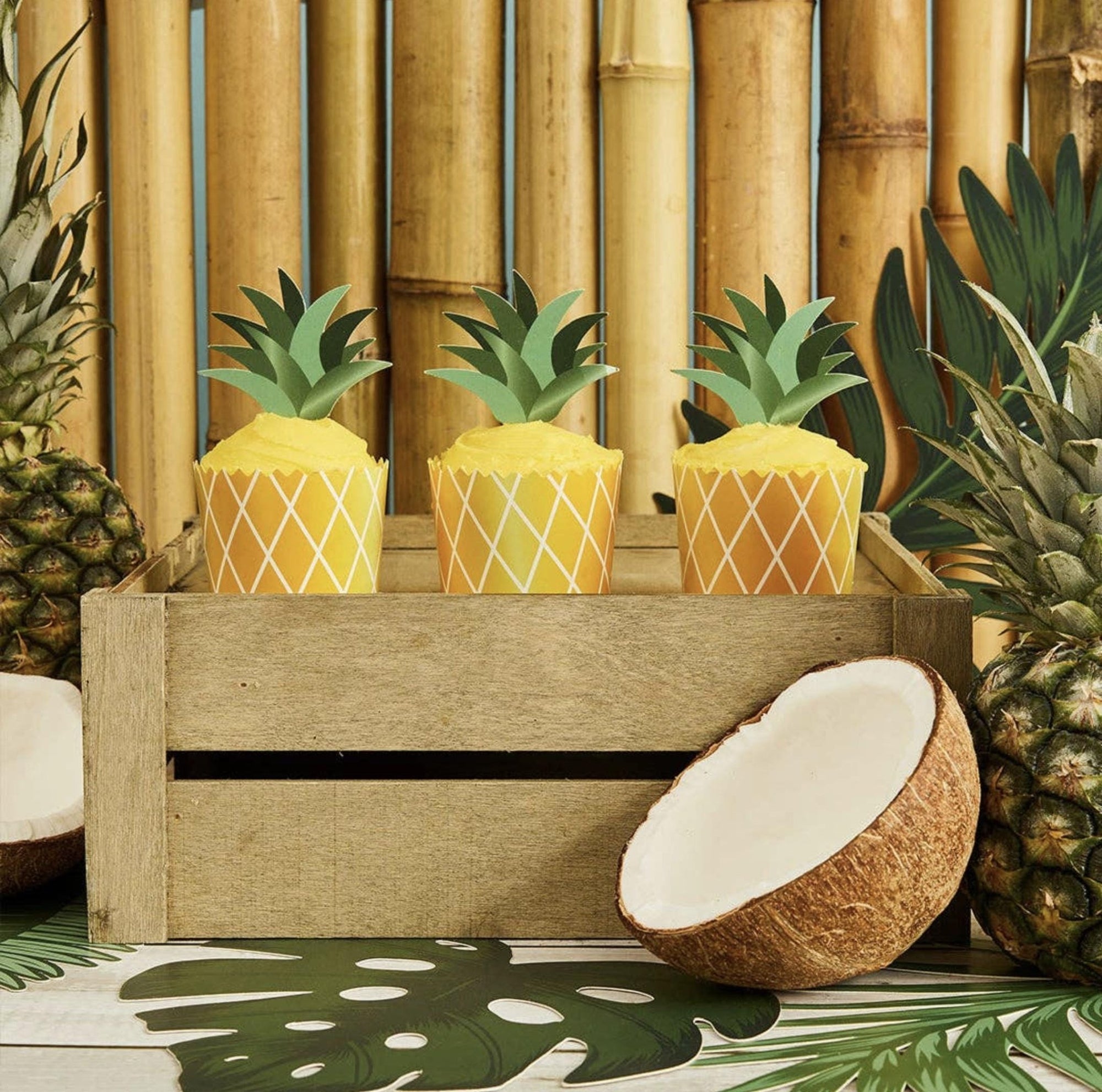Pineapple Food Cups & Picks 10ct - Stesha Party