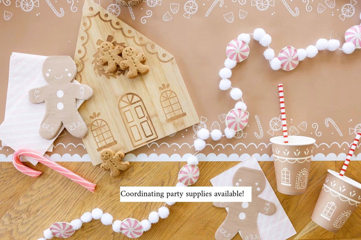 Pink Gingerbread Plates - Stesha Party