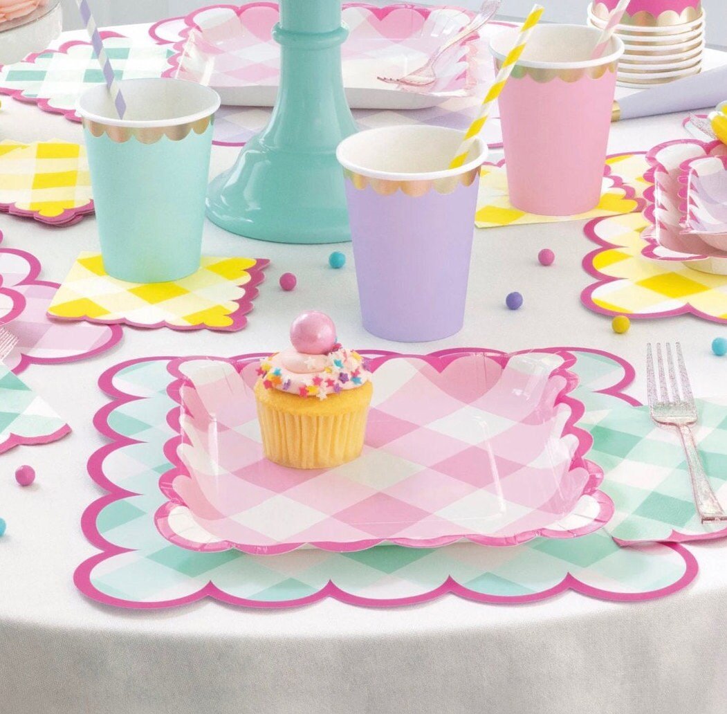 Pink Gingham Plates 8ct - Stesha Party