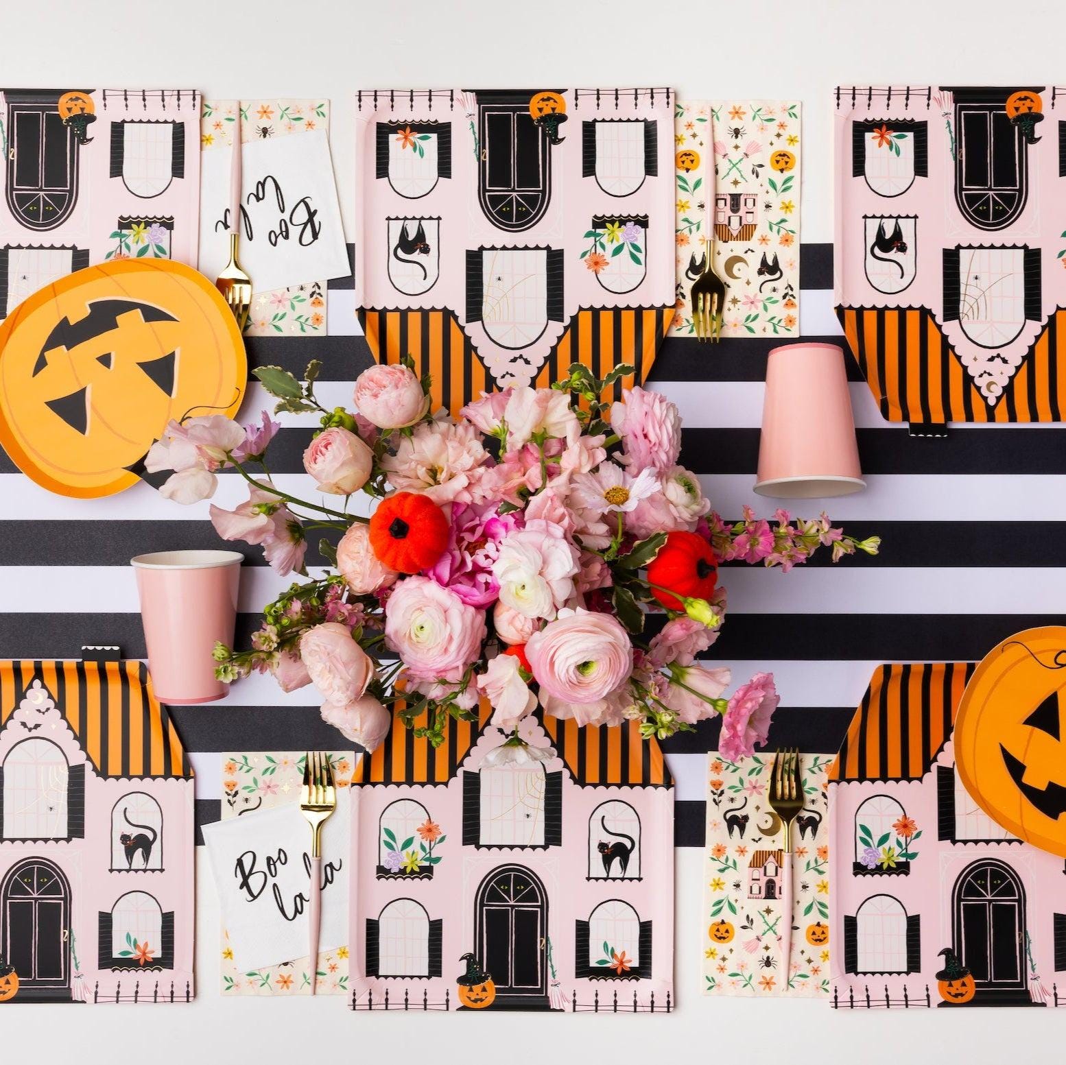 Pink Haunted House Guest Towels - Stesha Party