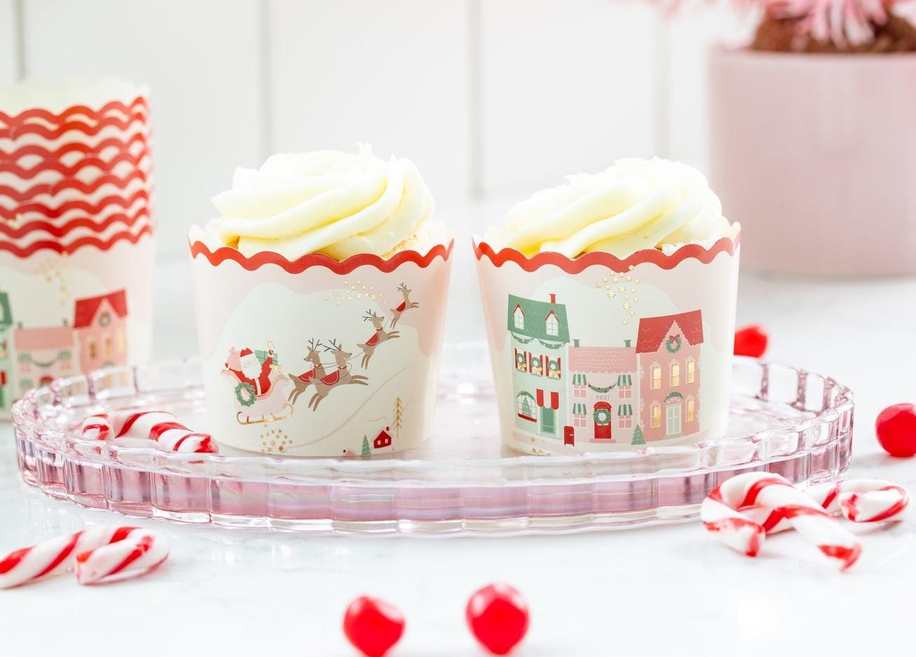 Pink & Red Santa Baking Cups - Stesha Party