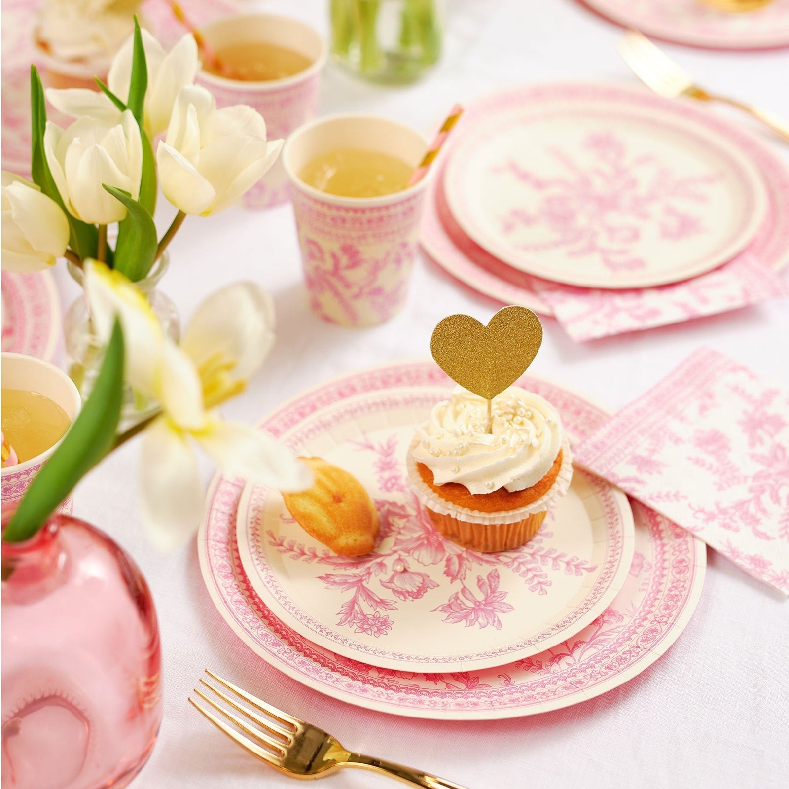 Pink Toile Paper Dinner Plates - Stesha Party
