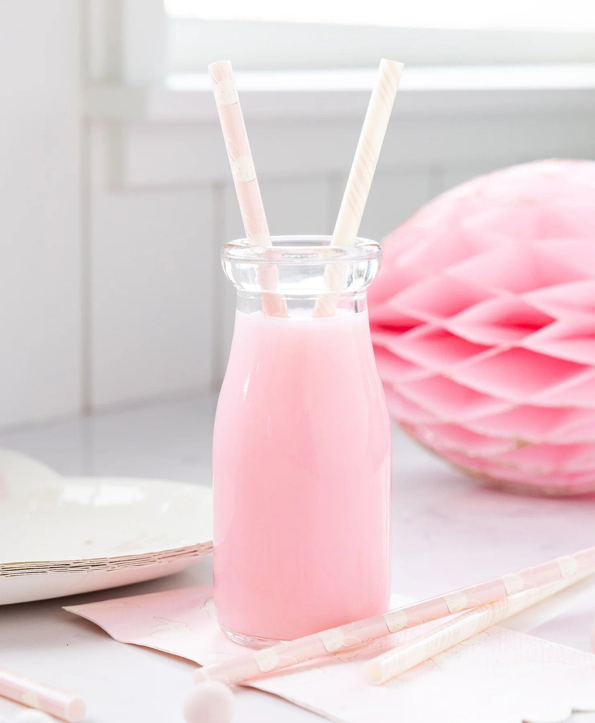 Plastic Bunny & Pink Striped Straws - Stesha Party
