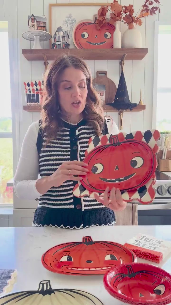 Halloween Pumpkin Plates 9ct | Retro Halloween Party Plates | Disposable Pumpkin Shaped Paper Plates for Kids & Adults | Halloween Tableware