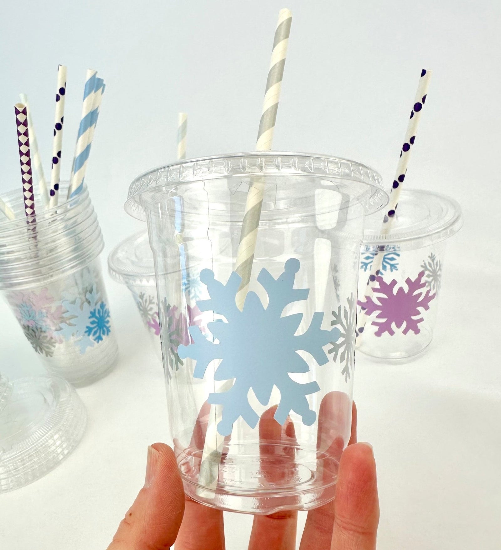 Purple and Blue Lidded Snowflake Cups - Stesha Party