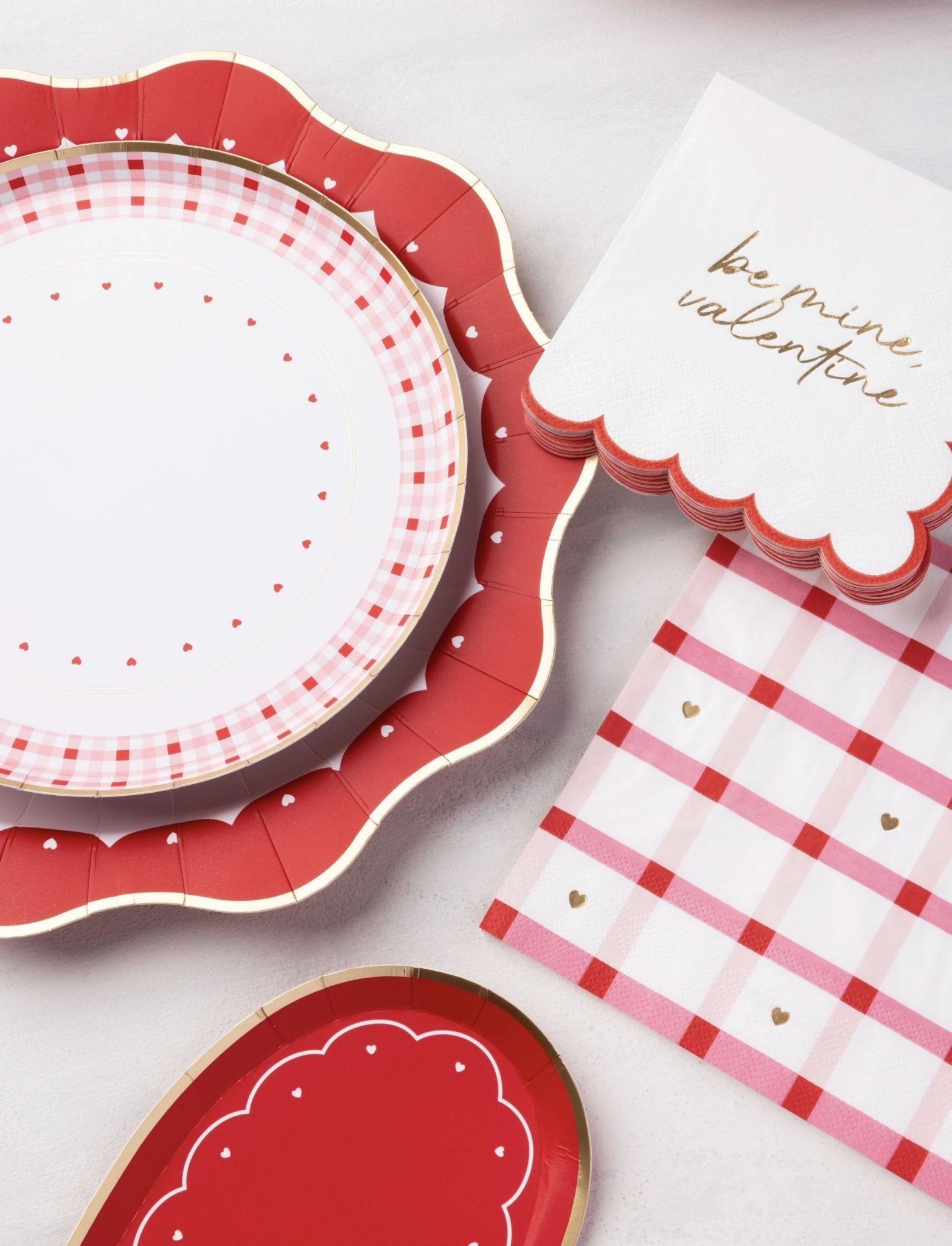 Red Heart Party Plates - Stesha Party