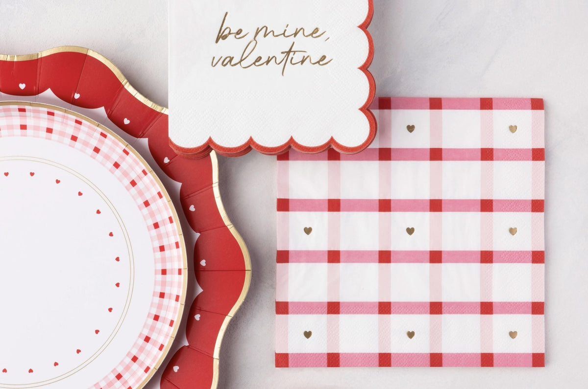 Red Heart Party Plates - Stesha Party