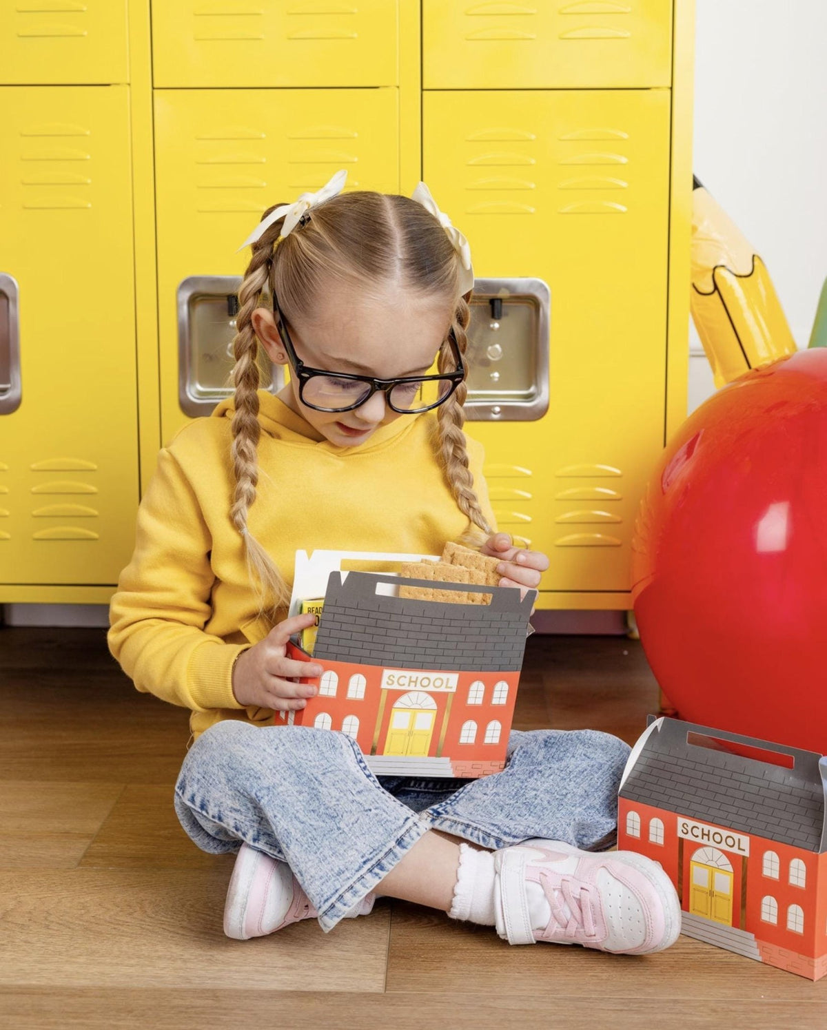 School House Treat Boxes 8ct - Stesha Party