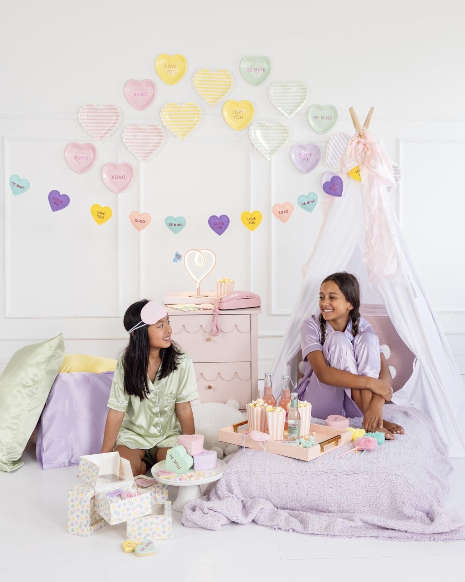 Striped Heart Plates - Stesha Party