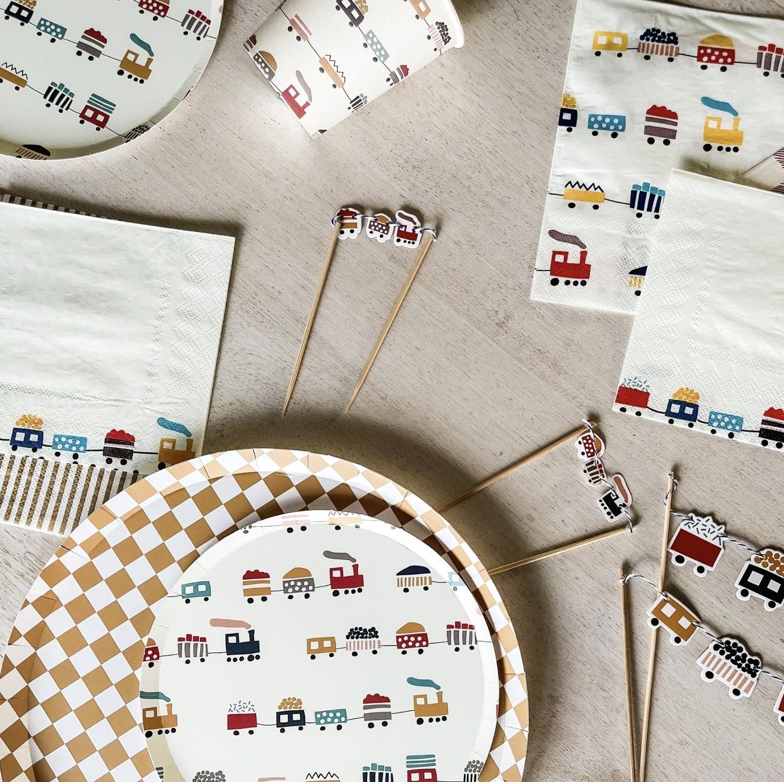 Train Birthday Cups - Stesha Party