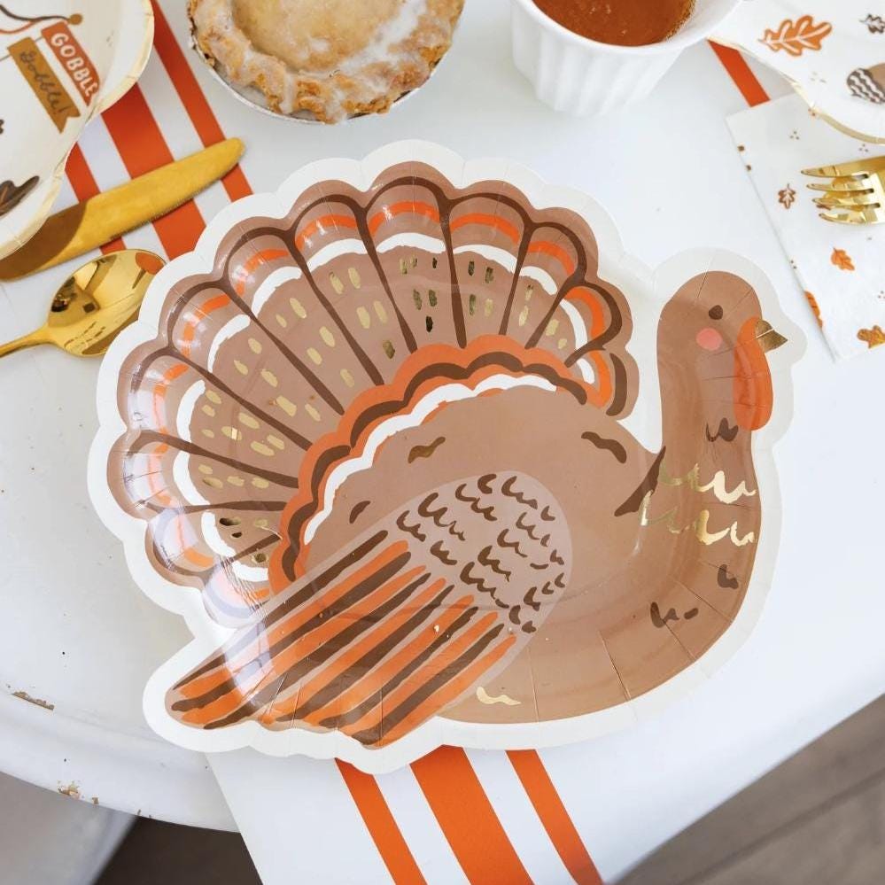 Turkey Shaped Thanksgiving Plates - Stesha Party