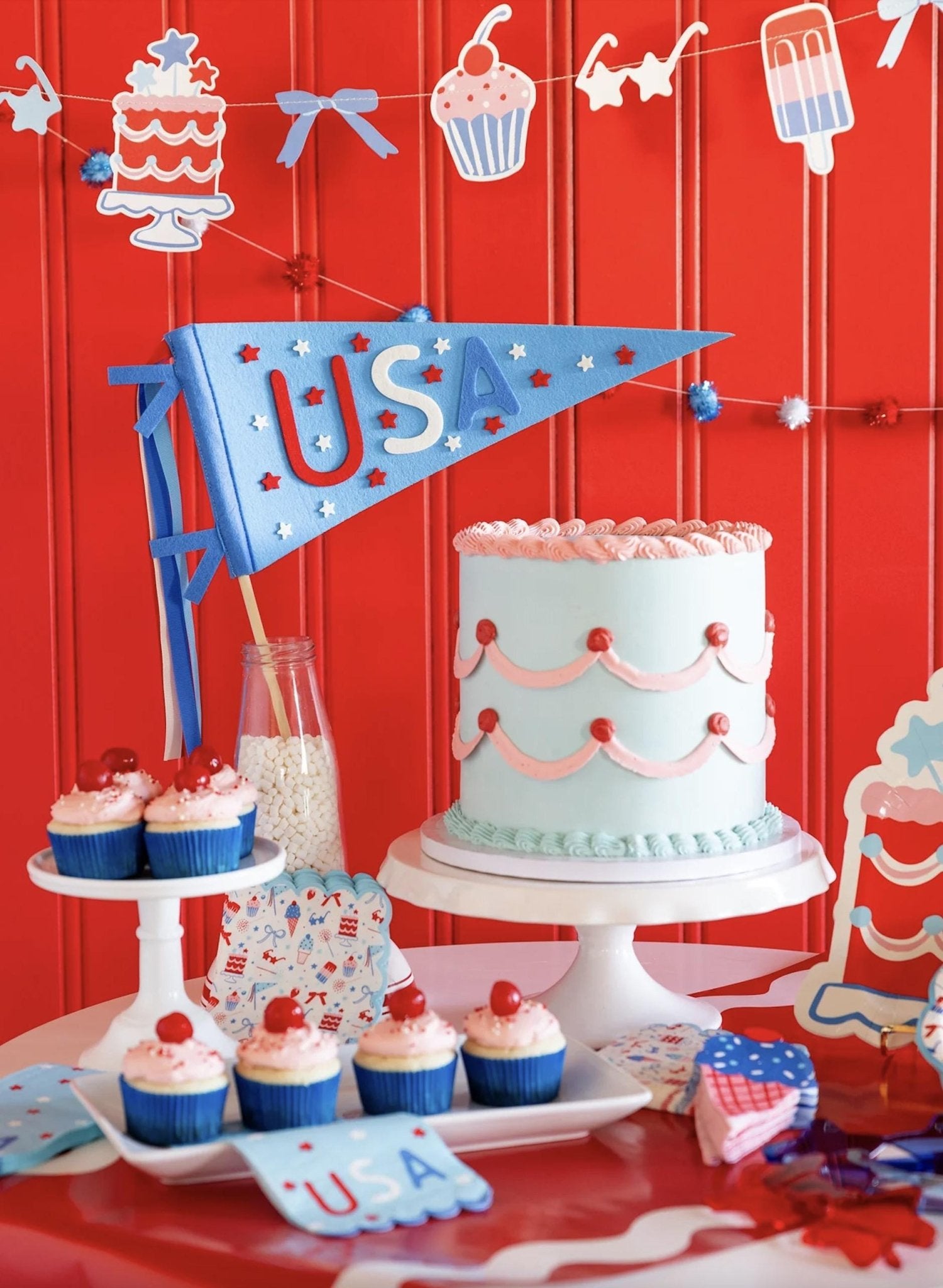 USA Patriotic Felt Pennant Flag 15.5" - Stesha Party