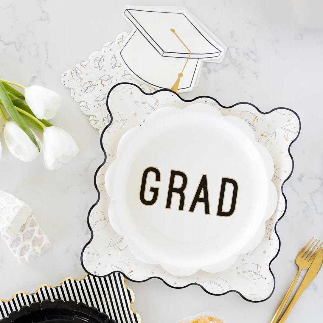 White Graduation Cap Shaped Napkins 18ct - Stesha Party