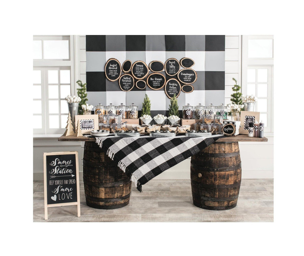 12 Black & White Buffalo Plaid Treat Bags - Stesha Party