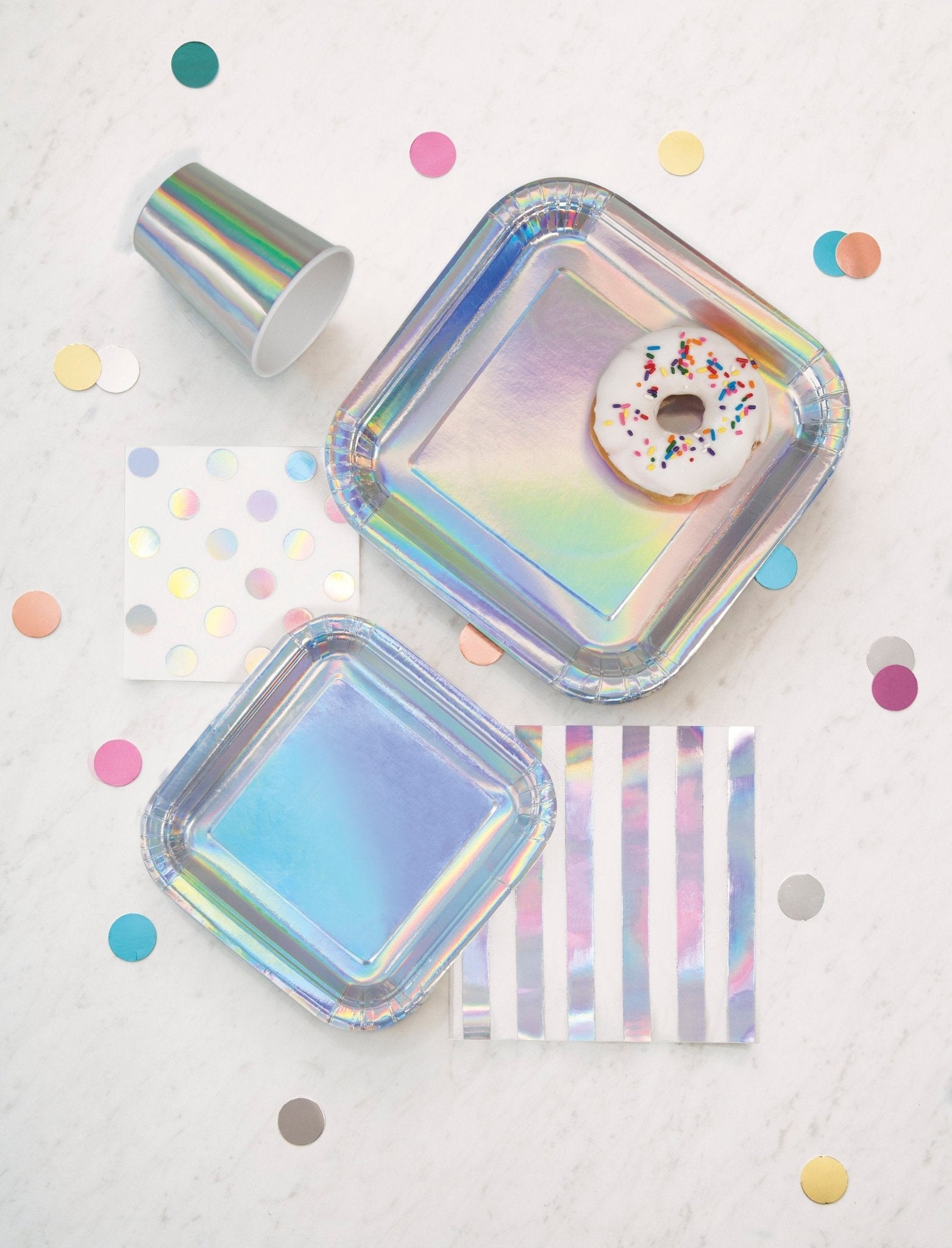 9" Shiny Iridescent Plates - Stesha Party