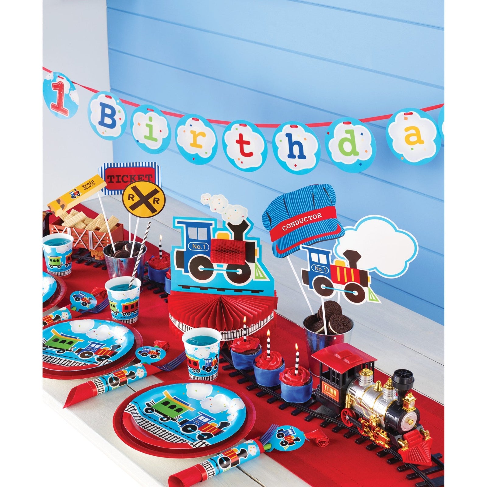 9" Train Party Plates - Stesha Party