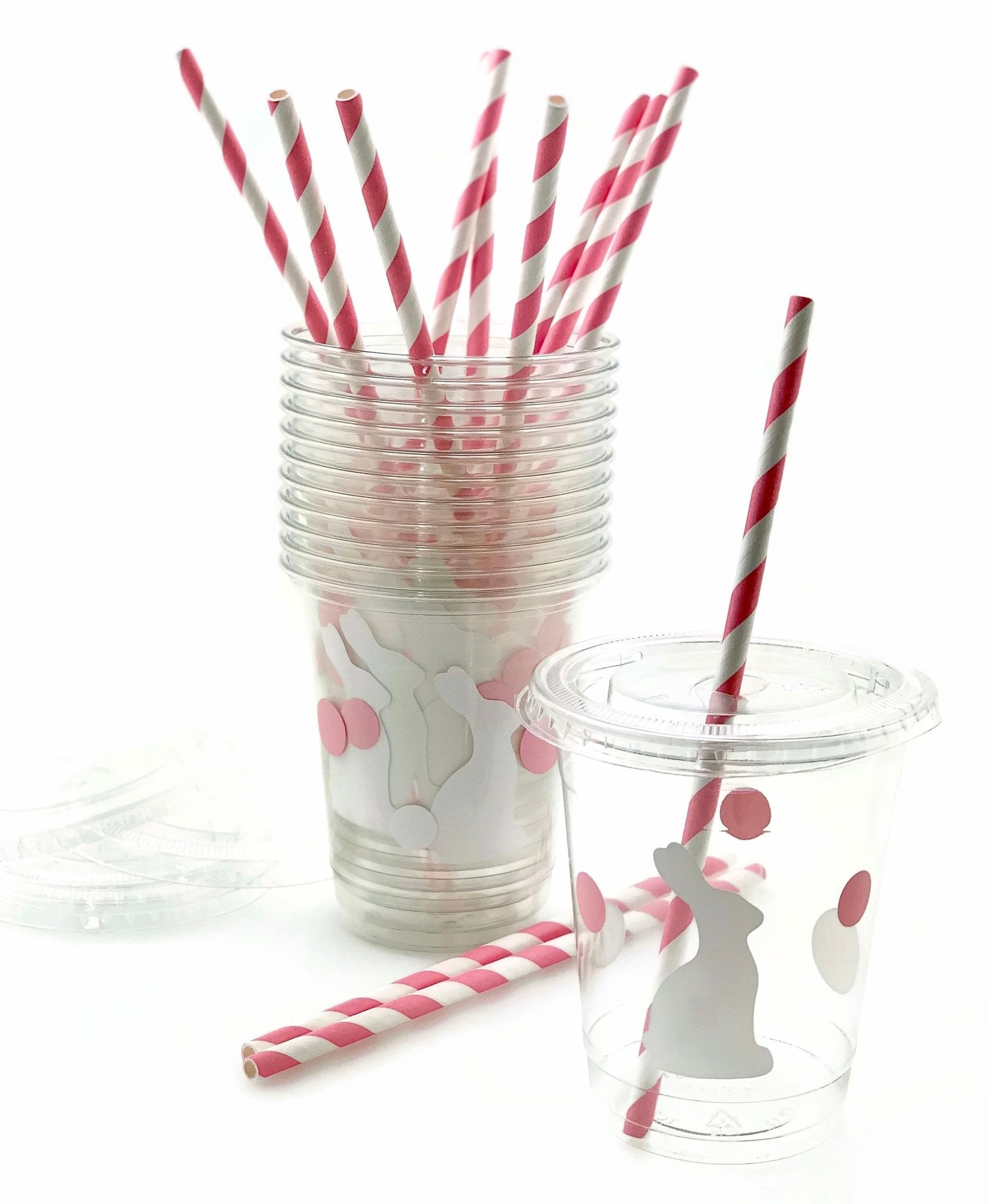 https://www.steshaparty.com/cdn/shop/products/bunny-party-cup-set-797032_5000x.jpg?v=1691025430