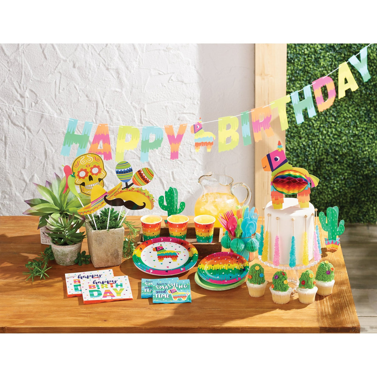 Fiesta Party Piñata Plates - Stesha Party