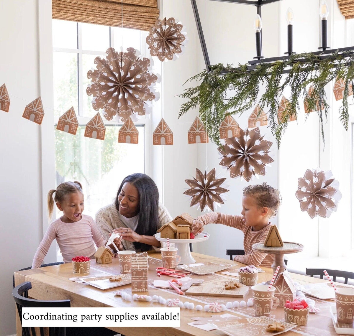 Gingerbread Man Shaped Holiday Plates 8ct - Stesha Party