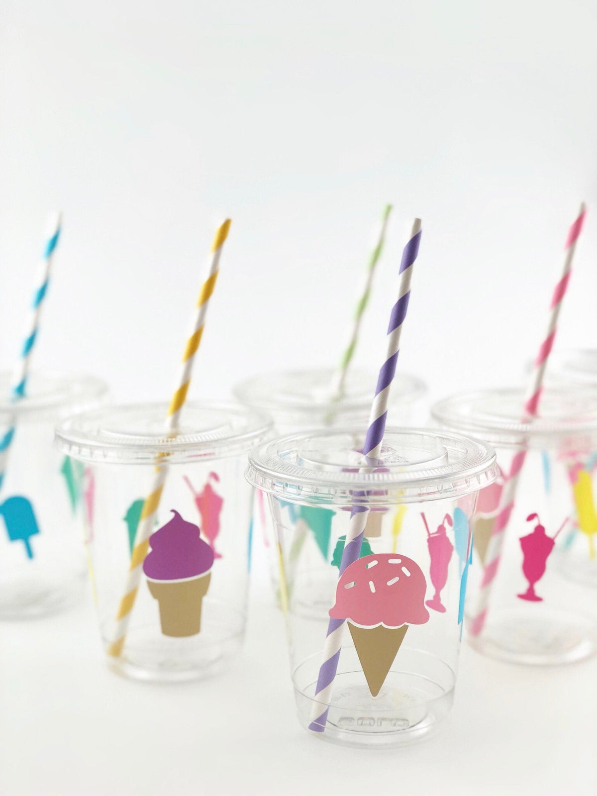 Ice Cream Party Clear Cups With Lids Set - Stesha Party