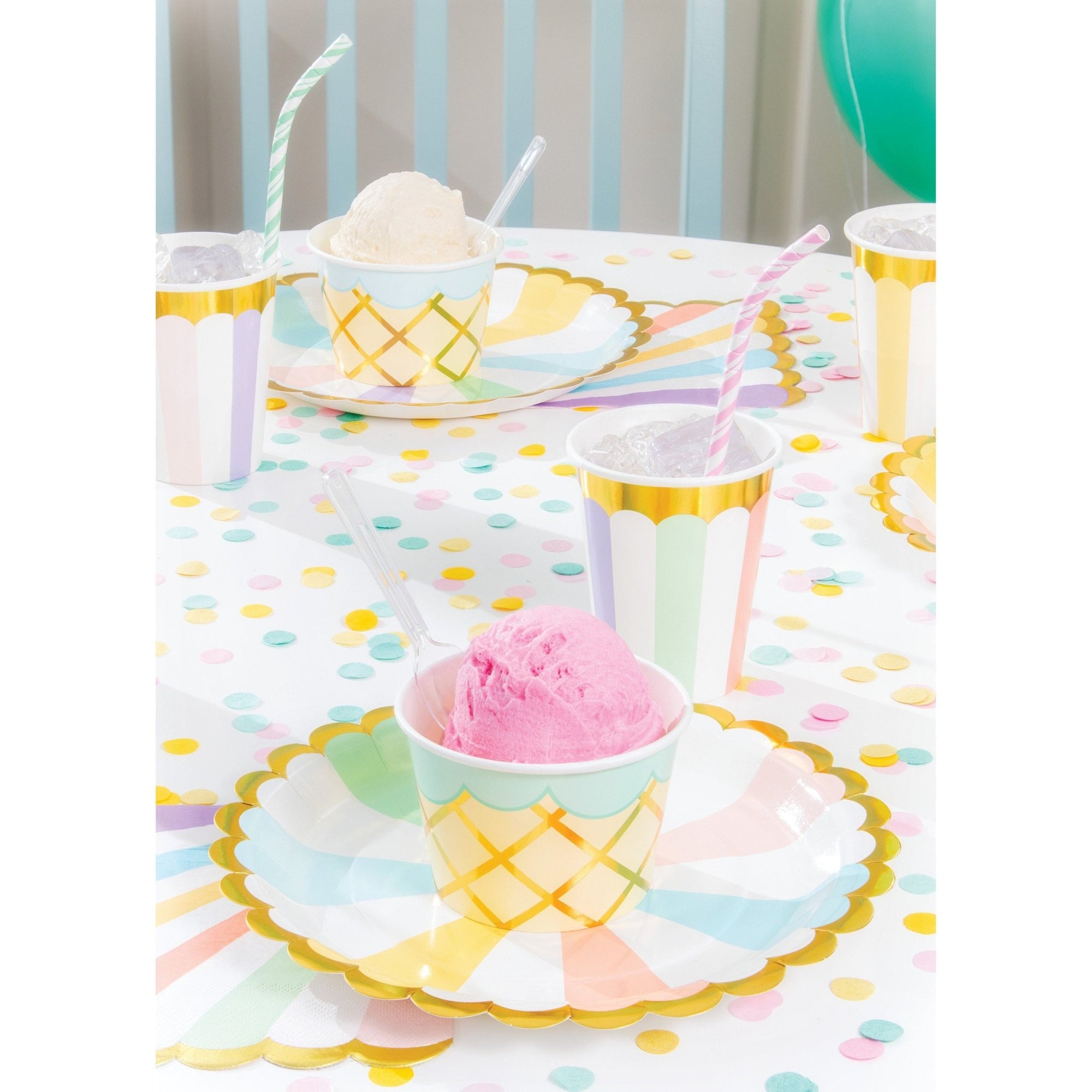 Ice Cream Treat Cups with Spoons - Stesha Party