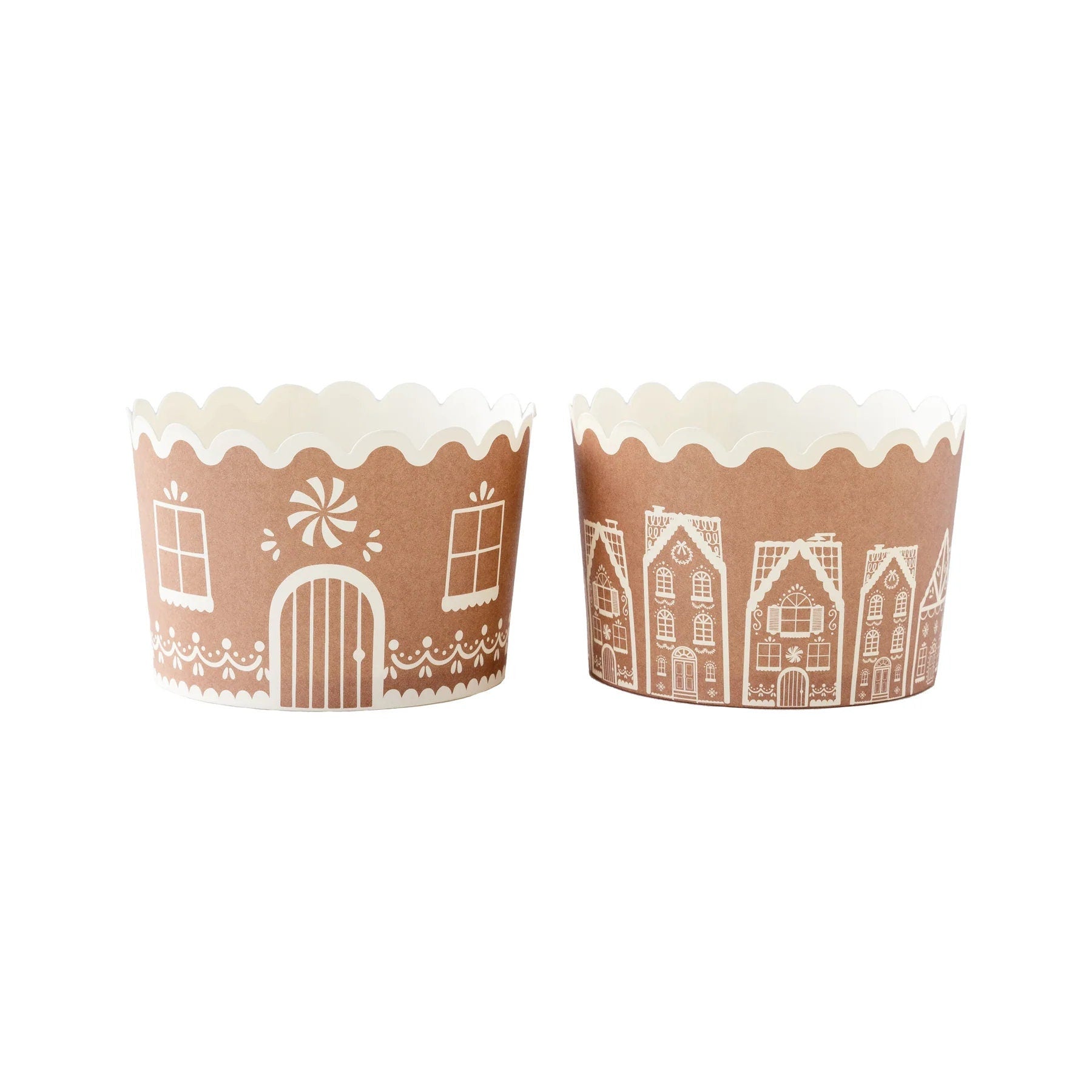 https://www.steshaparty.com/cdn/shop/products/jumbo-gingerbread-house-holiday-baking-cups-40ct-248060_5000x.jpg?v=1702433761