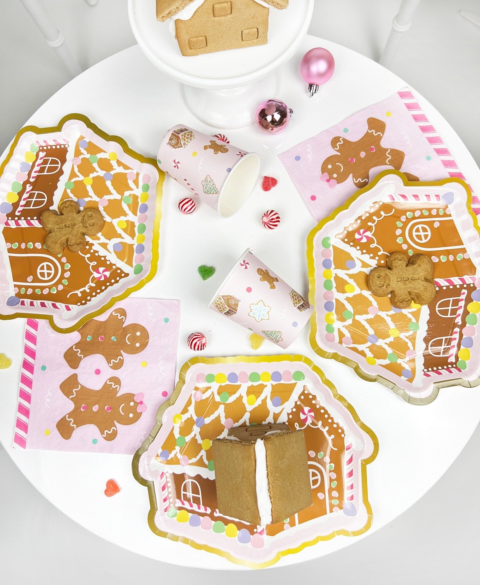 Pink Gingerbread Party Cups - Stesha Party