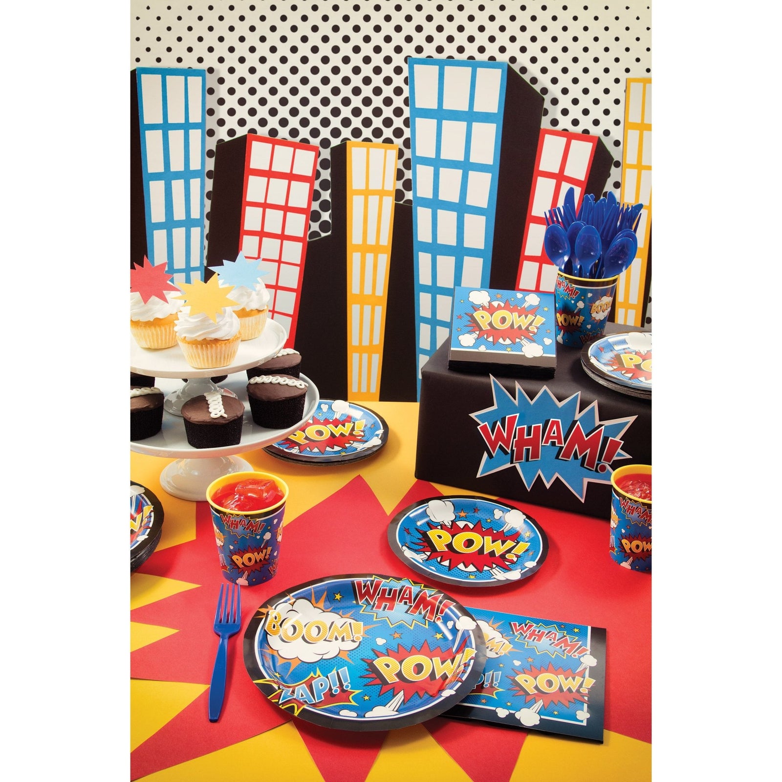 Superhero Cake Plates - Stesha Party