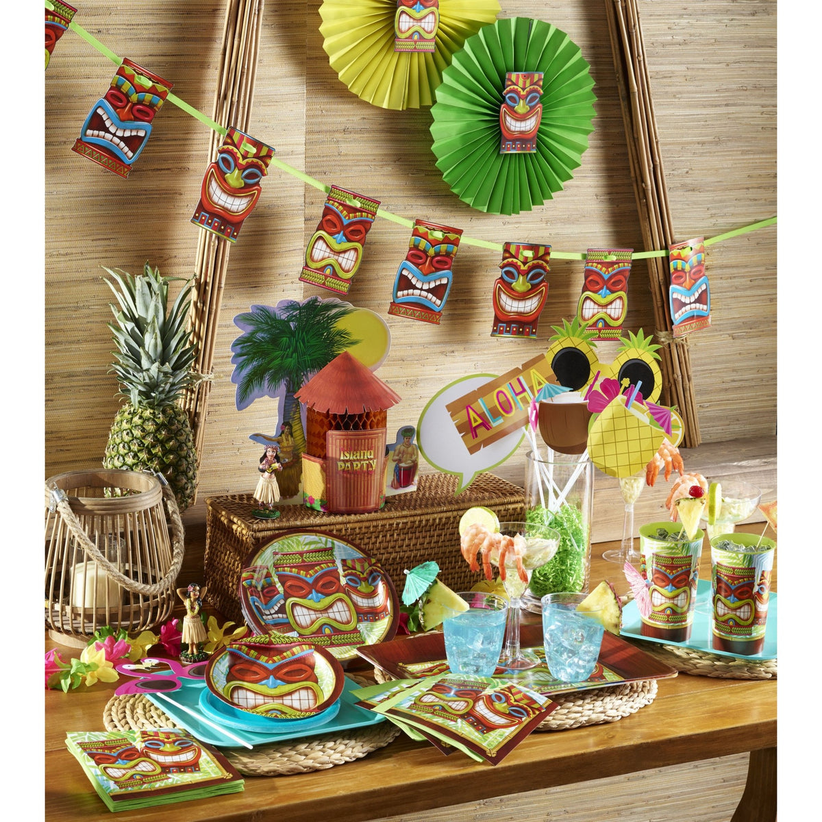 Tiki Party Plates - Stesha Party